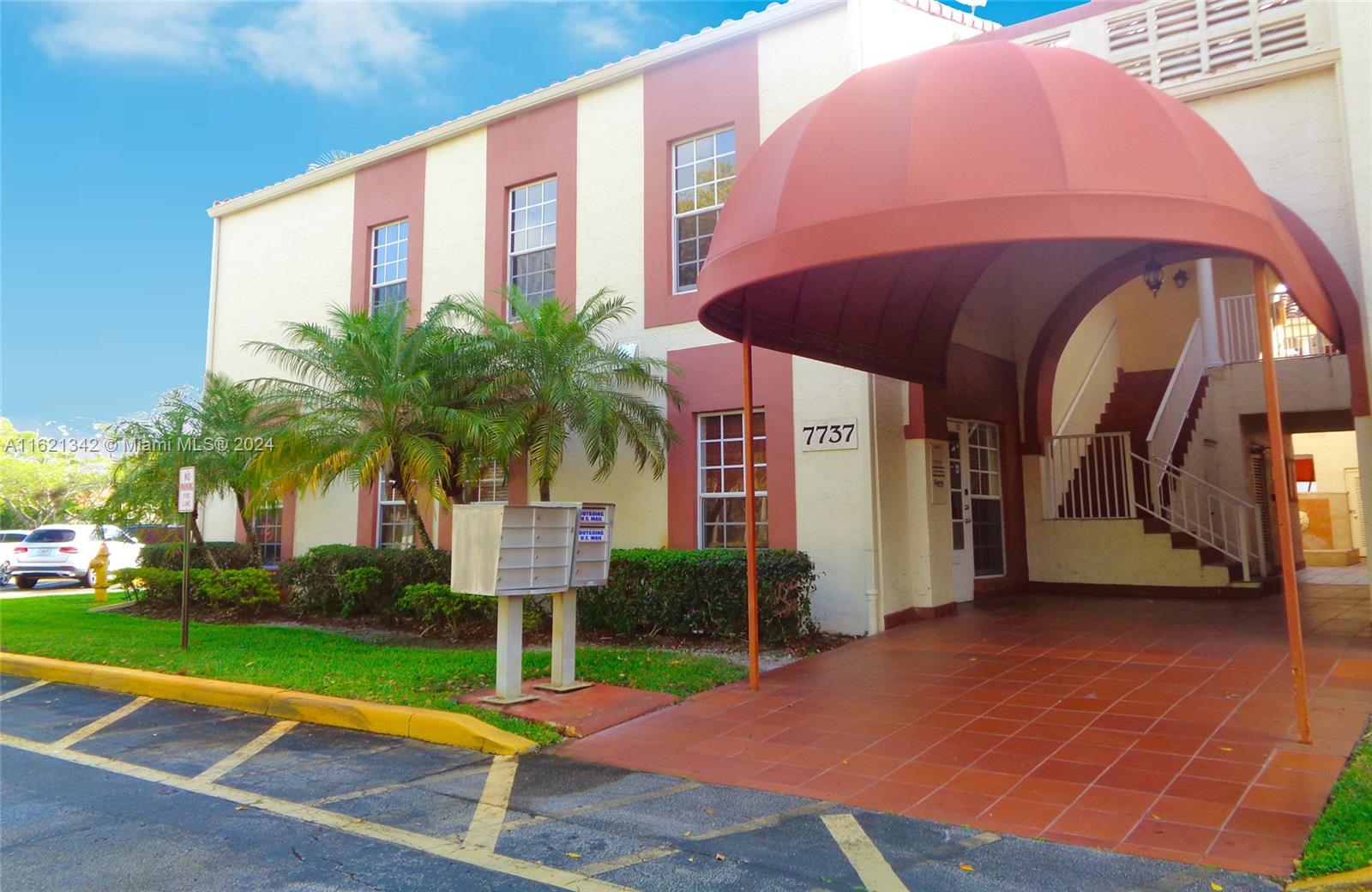 1ad5be0d-3370 7737 N University Dr # 101, Tamarac FL 33321 — #A11621342