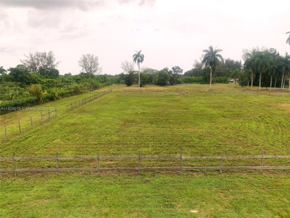 22750 SW 154th ave, Miami FL 33170 — #A11625013