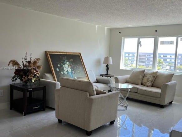 14840 Naranja Lakes Blvd, Homestead FL 33032 — #A11625025