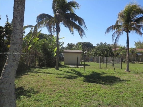 24925 SW 134th Ct, Homestead FL 33032 — #A11626787