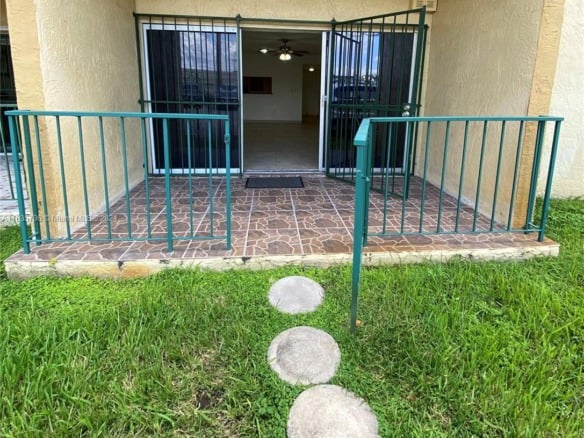 4525 W 20 AV # 123, Hialeah FL 33012 — #A11635706