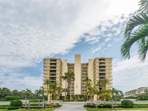 400 Beach Rd # 802, Tequesta FL 33469 — #A11647277