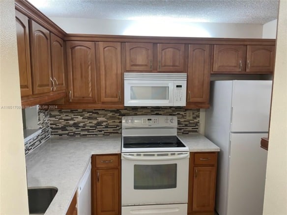 3252 Foxcroft Rd # 206, Miramar FL 33025 — #A11651709