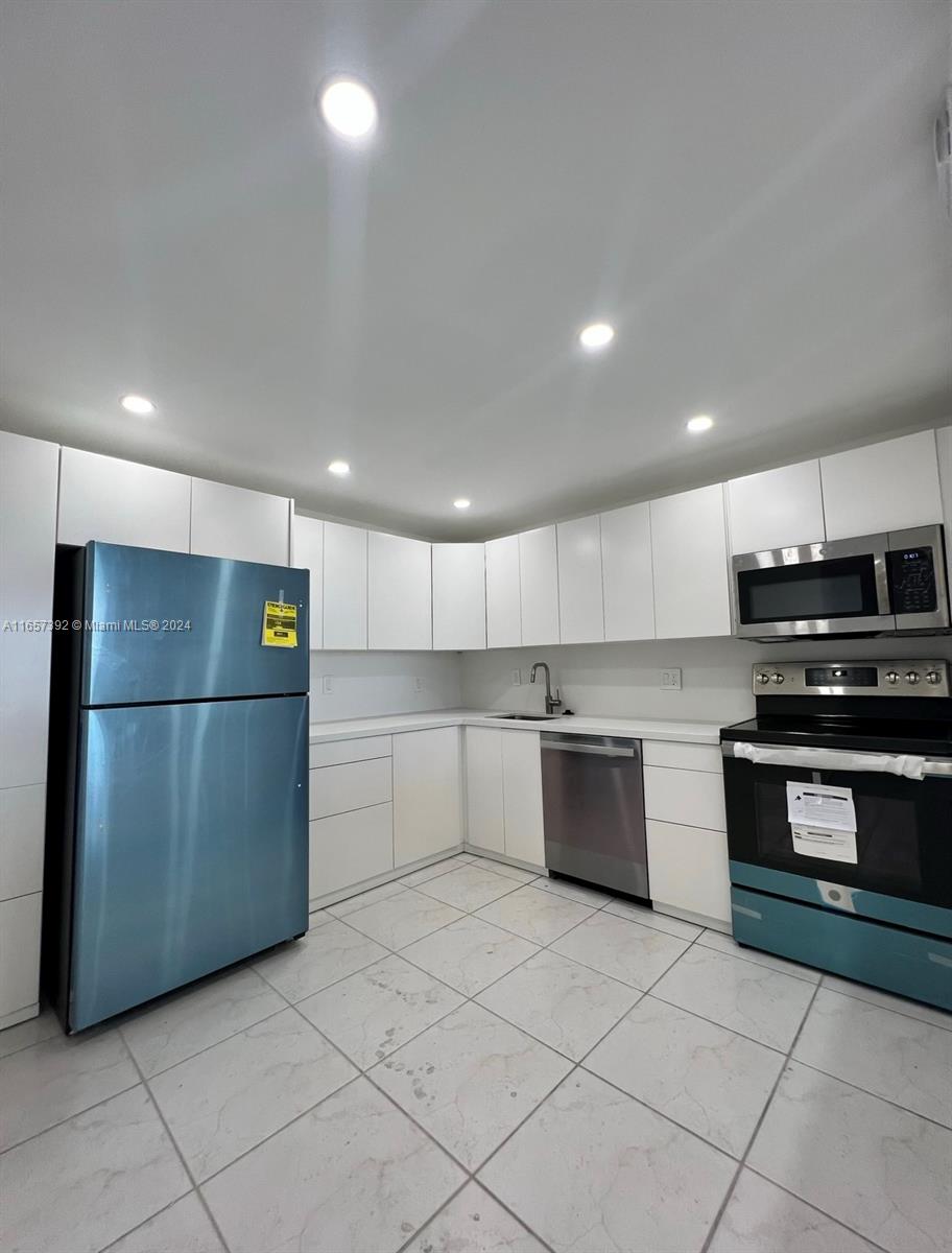 1ad5be0d-3548 13499 Biscayne Blvd # 1405, North Miami FL 33181 — #A11657392