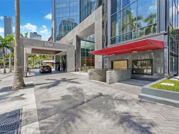 1200 Brickell Ave # D, Miami FL 33131 — #A11666024