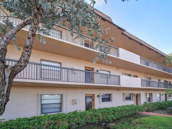 6090 N Sabal Palm Blvd # 204, Tamarac FL 33319 — #A11666164