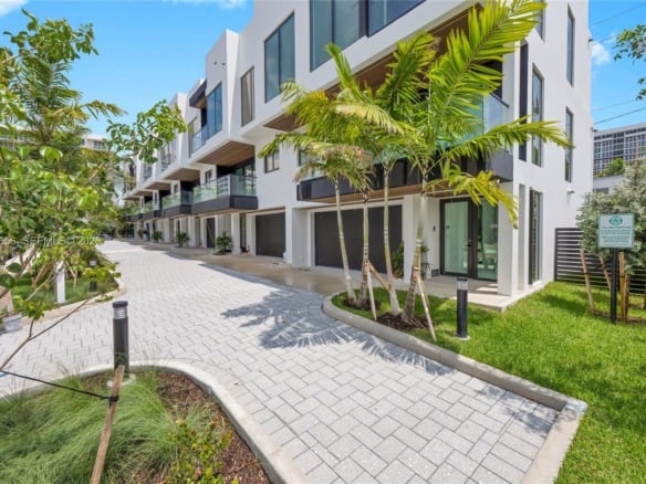 3222 NE 7th St # 2, Pompano Beach FL 33062 — #A11666656