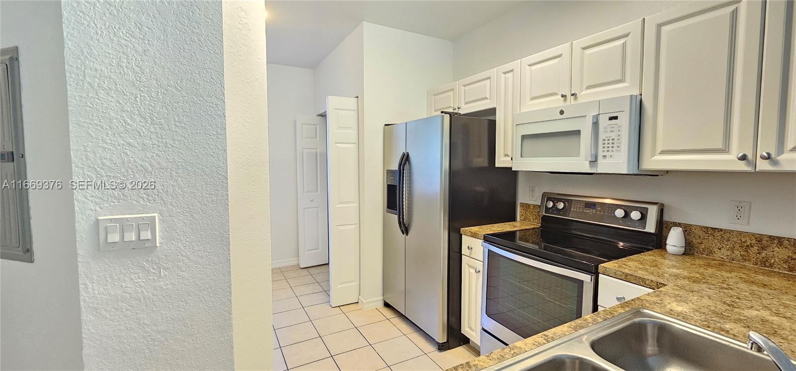 1ad5be0d-3621 1935 Gardenia Ct # 1935, Riviera Beach FL 33404 — #A11669376