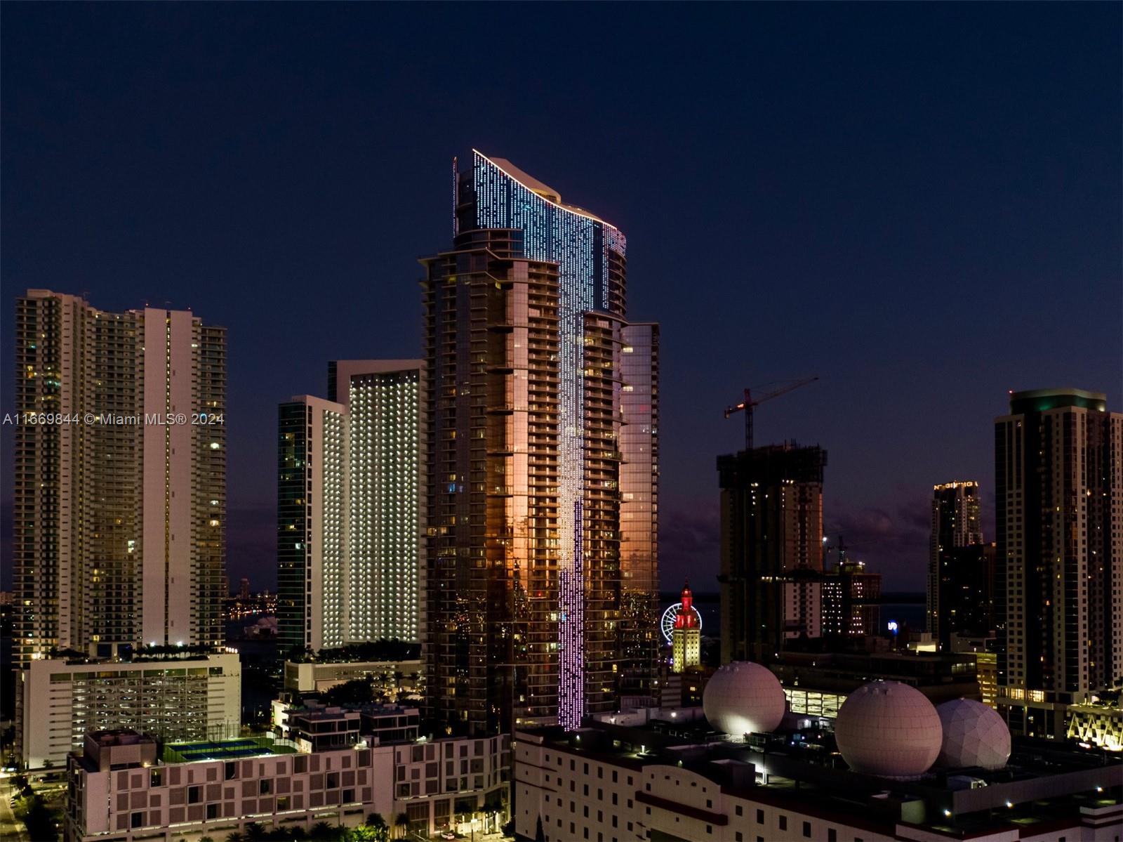 1ad5be0d-3626 851 NE 1st Ave # 5412, Miami FL 33132 — #A11669844