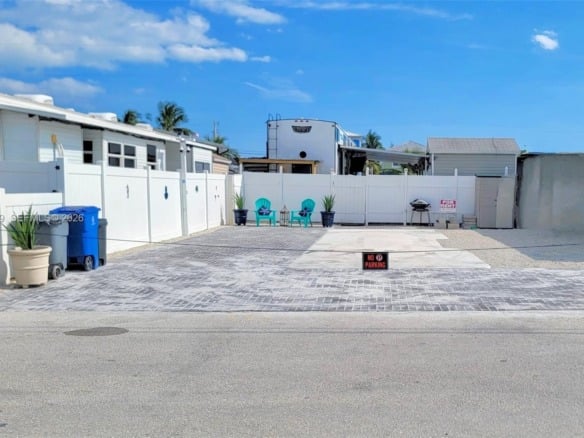 325 Calusa St 376, Key Largo FL 33037 — #A11671169