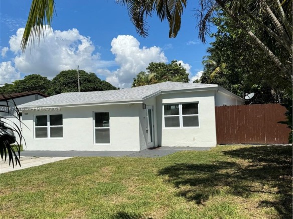 1829 NE 176th St, North Miami Beach FL 33162 — #A11671702