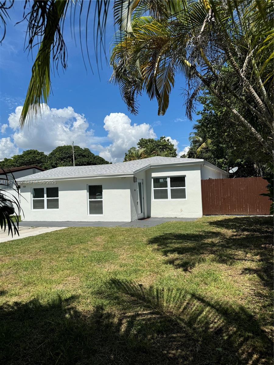 1829 NE 176th St, North Miami Beach FL 33162 — #A11671702