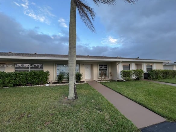 20927 Sedgewick Dr, Boca Raton FL 33433 — #A11671847