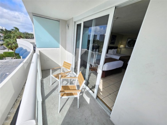 19201 Collins Ave # 237, Sunny Isles Beach FL 33160 — #A11676237