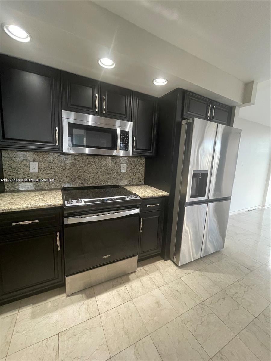1000 Parkview Dr # 920, Hallandale Beach FL 33009 — #A11678490