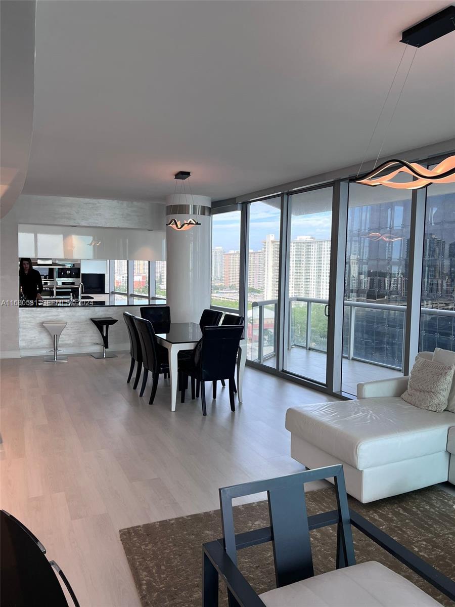 1ad5be0d-3709 17121 Collins Ave # 1208, Sunny Isles Beach FL 33160 — #A11680531