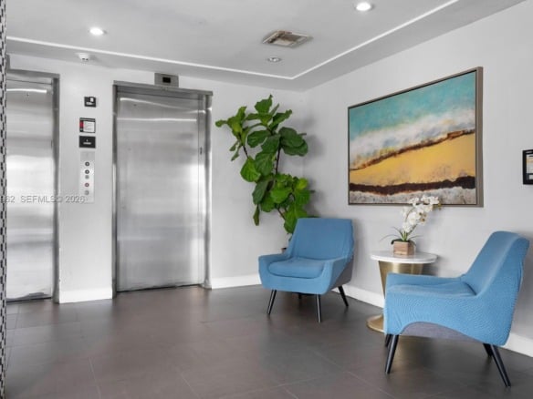 1300 Lincoln Rd # A701, Miami Beach FL 33139 — #A11681962