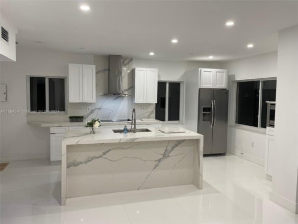 1201 Marseille Dr # 17, Miami Beach FL 33141 — #A11684597