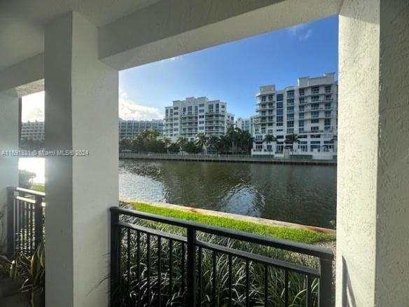 3175 NE 184th St # 3103, Aventura FL 33160 — #A11691381