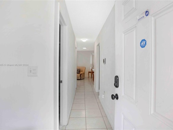 624 NW 11th St, Miami FL 33136 — #A11604665