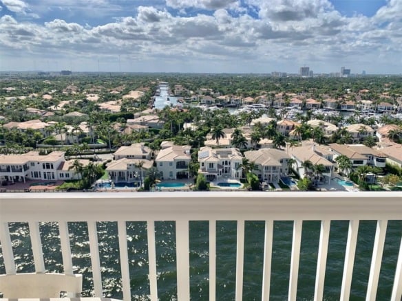 1500 S Ocean Dr # 17E, Hollywood FL 33019 — #A11694968