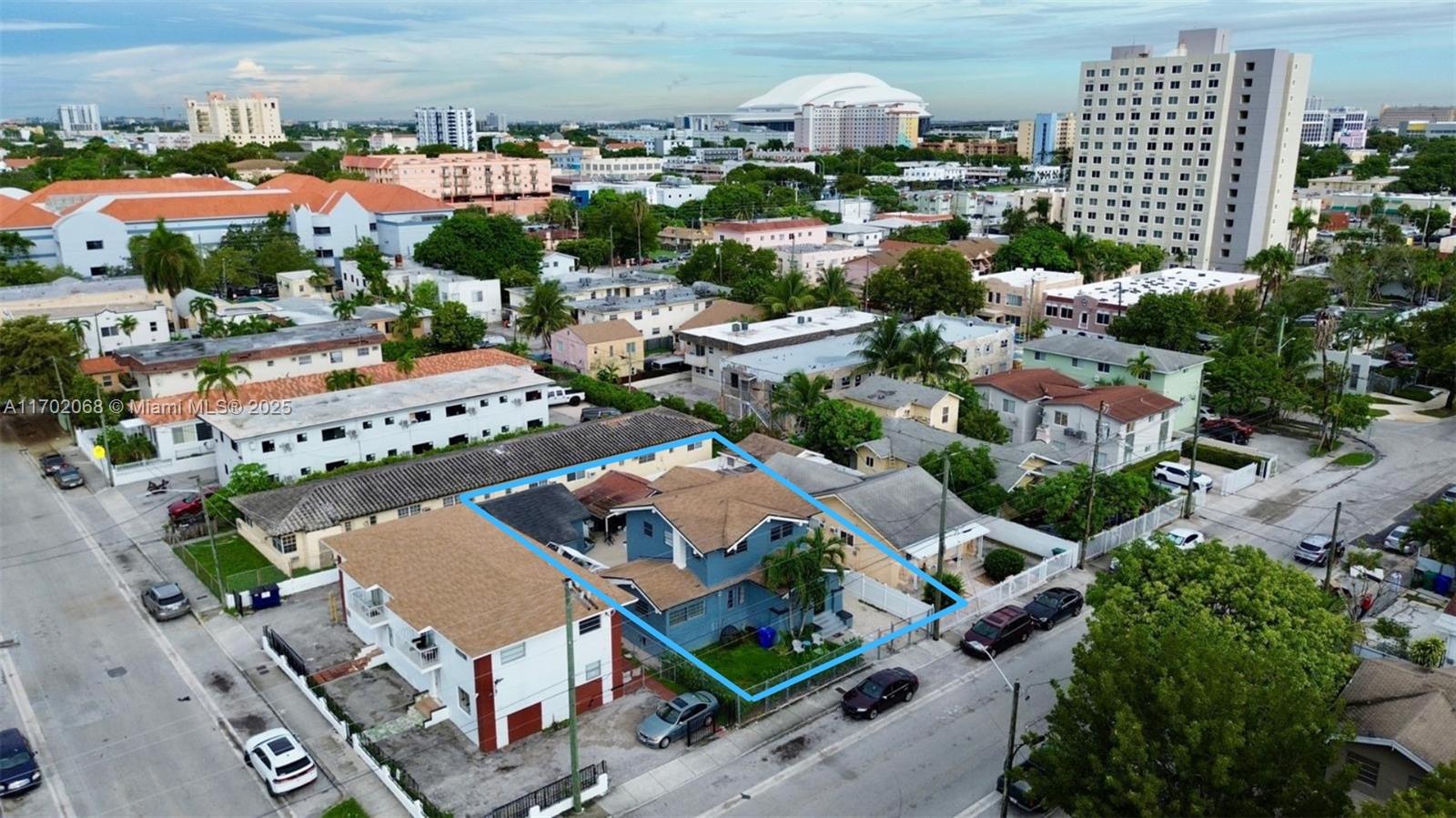 236 SW 10 Avenue, Miami FL 33130 — #A11702068
