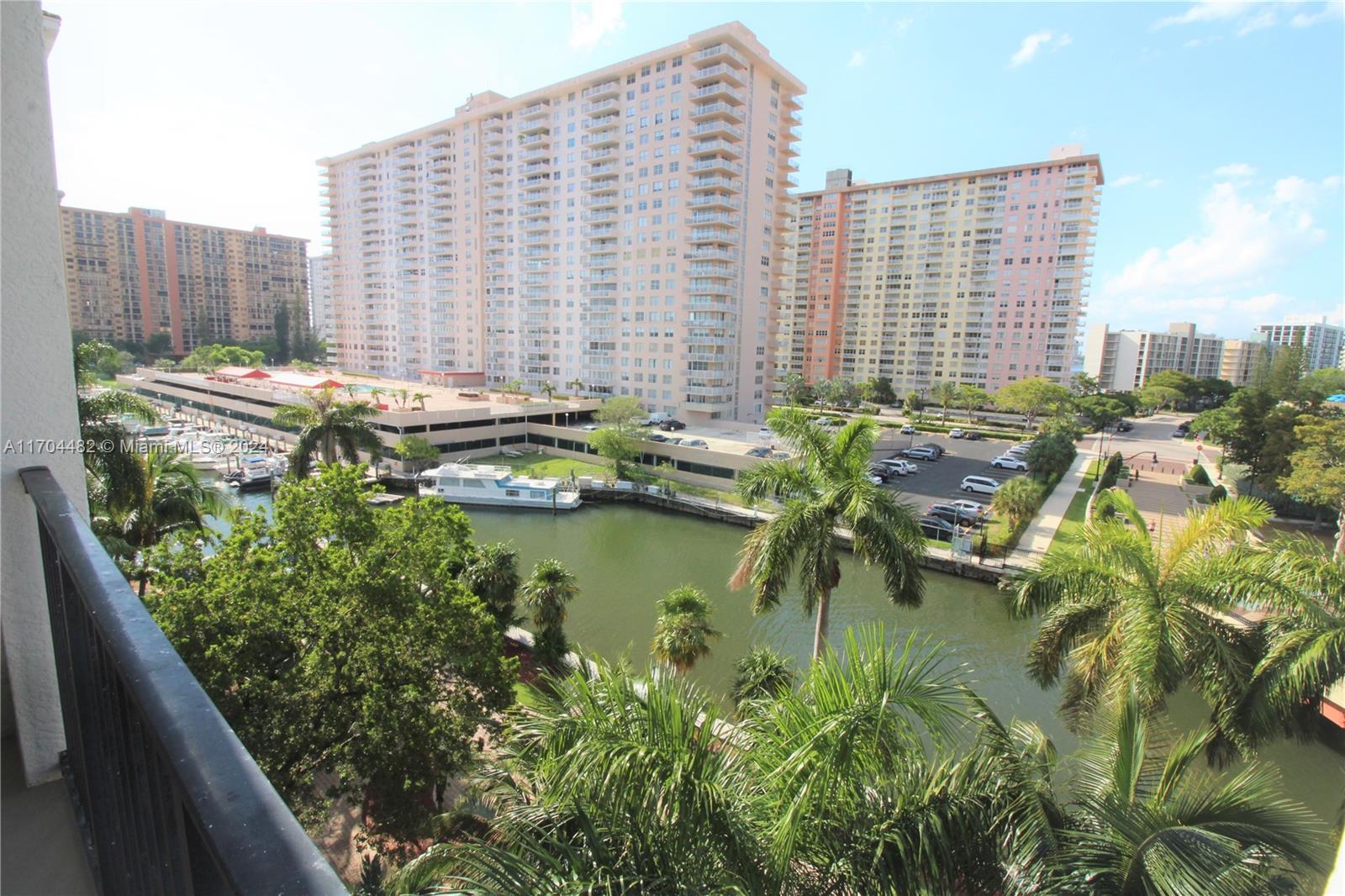 1ad5be0d-3925 17150 N Bay Rd # 2612, Sunny Isles Beach FL 33160 — #A11704482