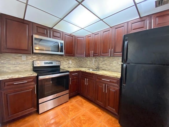 15600 NW 7th Ave # 520, Miami FL 33169 — #A11705599