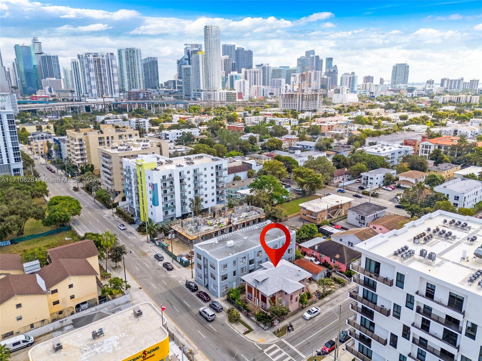 1ad5be0d-3971 676 SW 1st St, Miami FL 33130 — #A11710626
