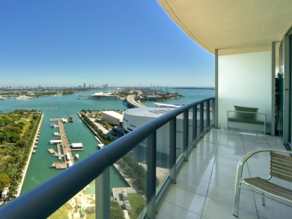 888 Biscayne Blvd # 2511, Miami FL 33132 — #A11714579