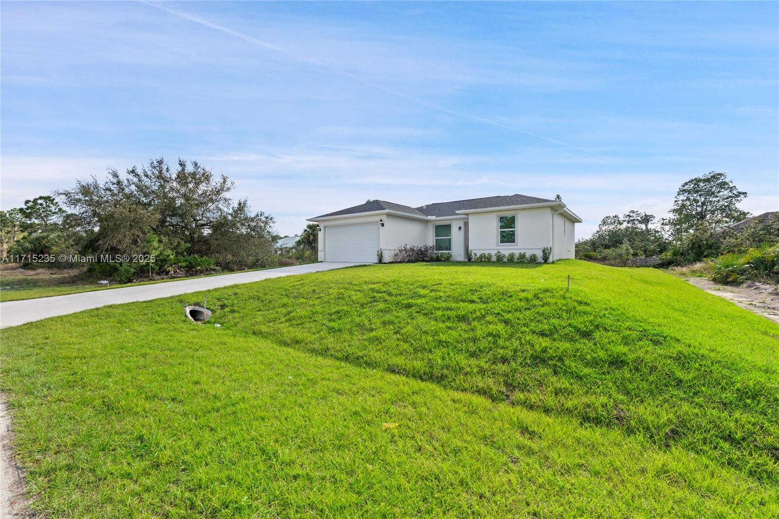 957 COMMODORE ST, Lehigh Acres FL 33974 — #A11715235