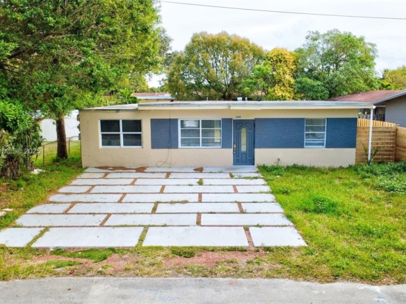 1240 SW 32nd Ave, Fort Lauderdale FL 33312 — #A11716098