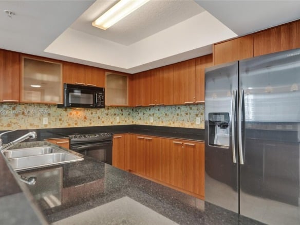 16699 Collins Ave # 2405, Sunny Isles Beach FL 33160 — #A11716496