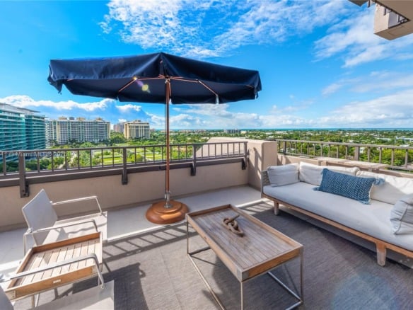 201 Crandon Blvd # 1002, Key Biscayne FL 33149 — #A11717311