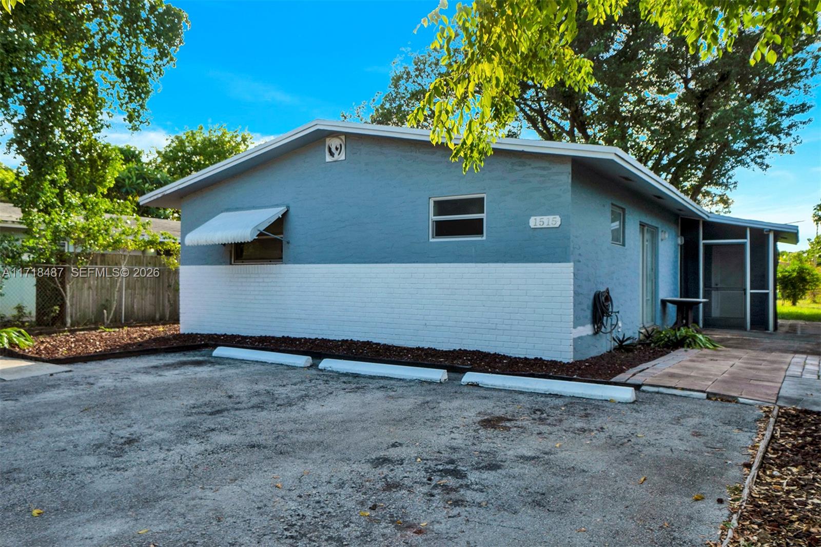 1515 NW 2nd Ave, Fort Lauderdale FL 33311 — #A11718487