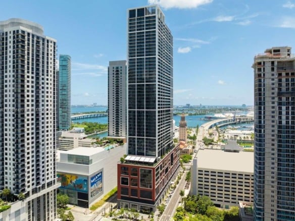 159 NE 6 # 3912, Miami FL 33132 — #A11721614