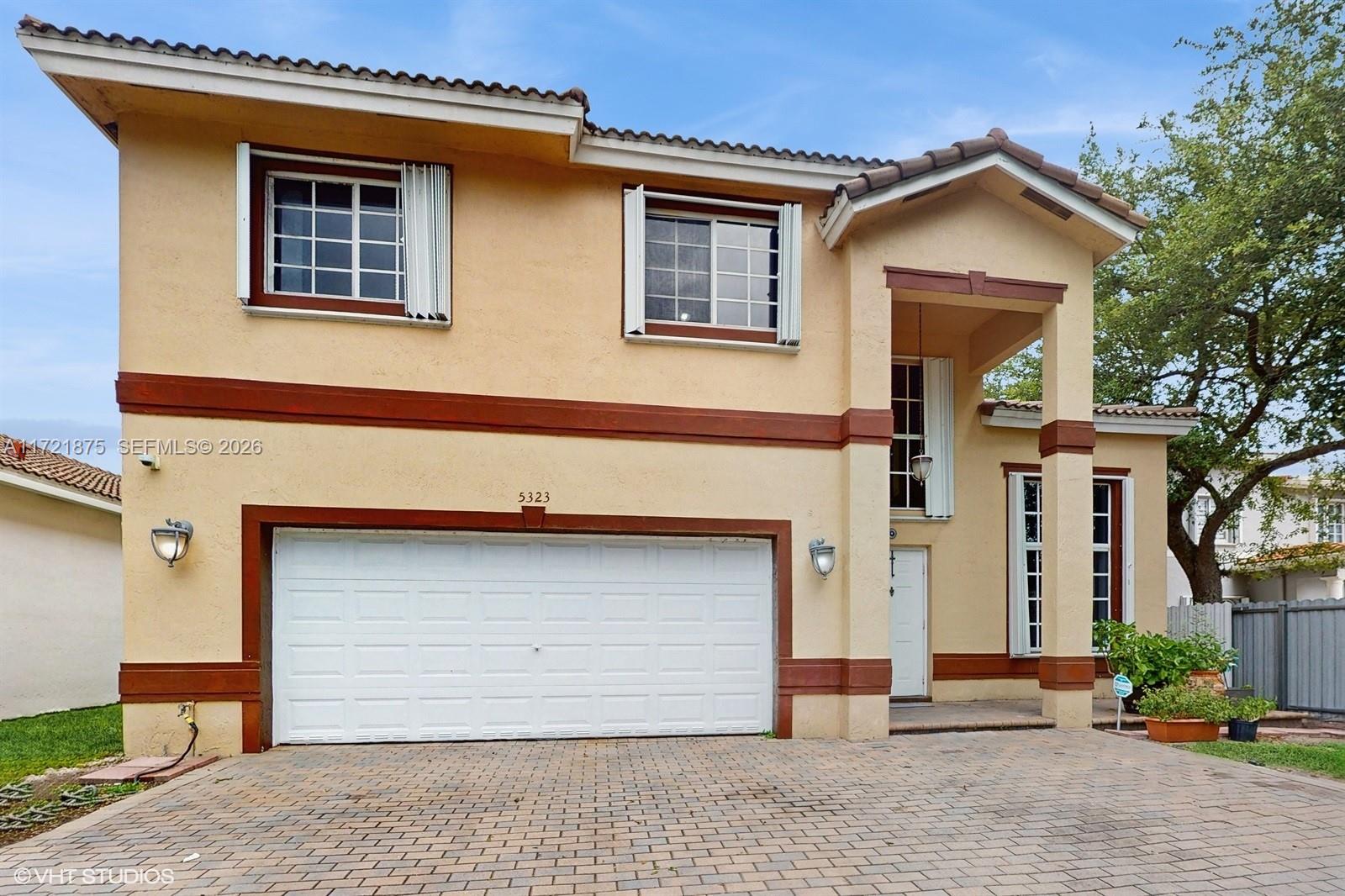 1ad5be0d-4098 5323 NW 109th Ct, Doral FL 33178 — #A11721875