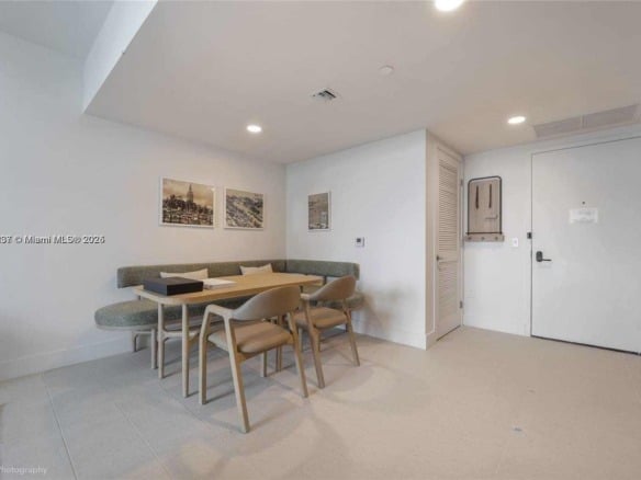 159 NE 6 # 3913, Miami FL 33132 — #A11722237