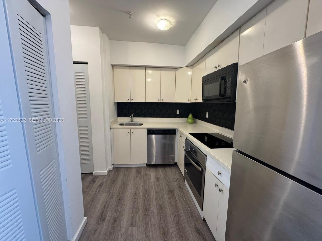 1ad5be0d-4113 810 7th St # 207, Miami Beach FL 33139 — #A11722322