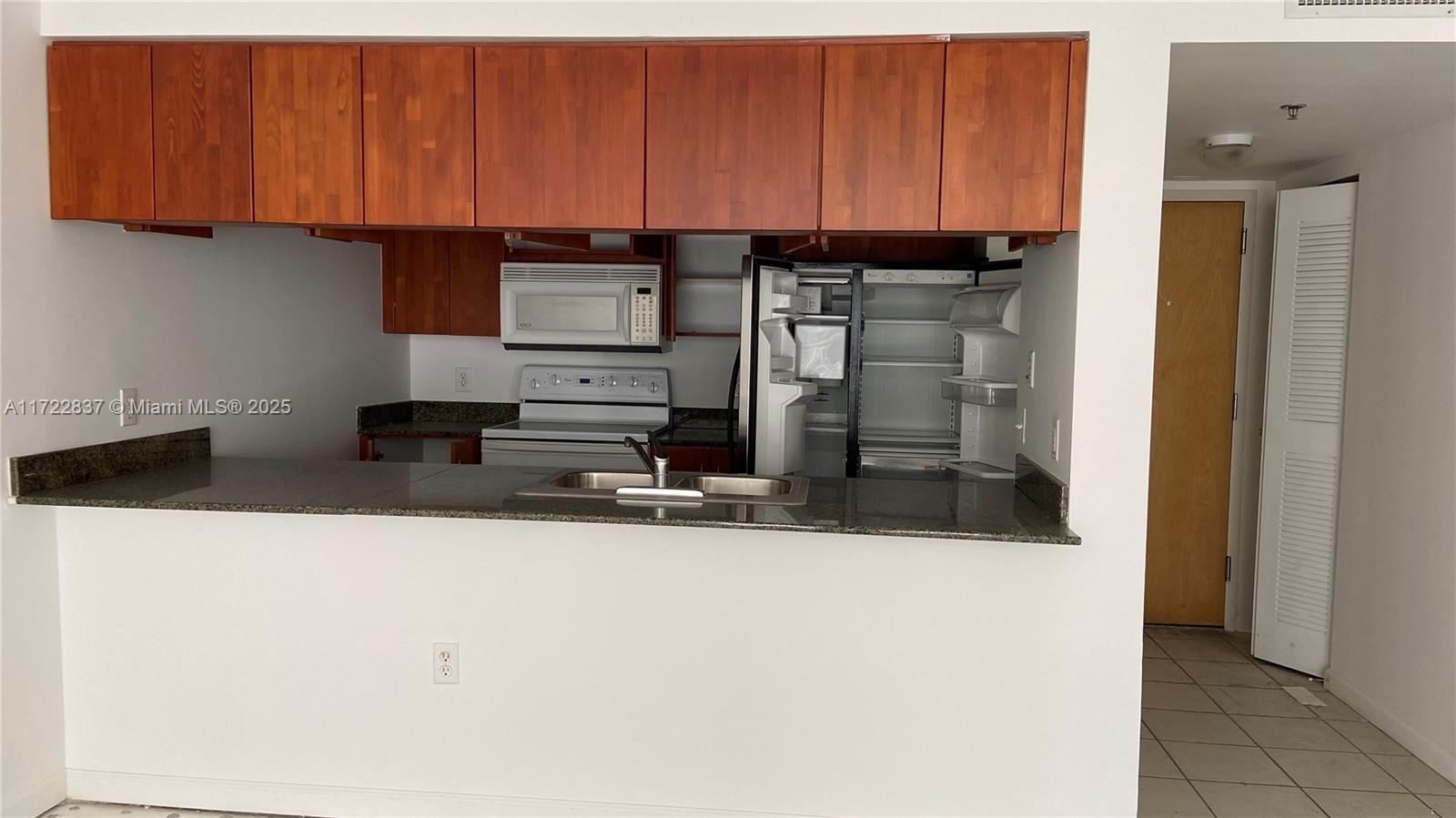 1200 Brickell Bay Dr # 2007, Miami FL 33131 — #A11722837