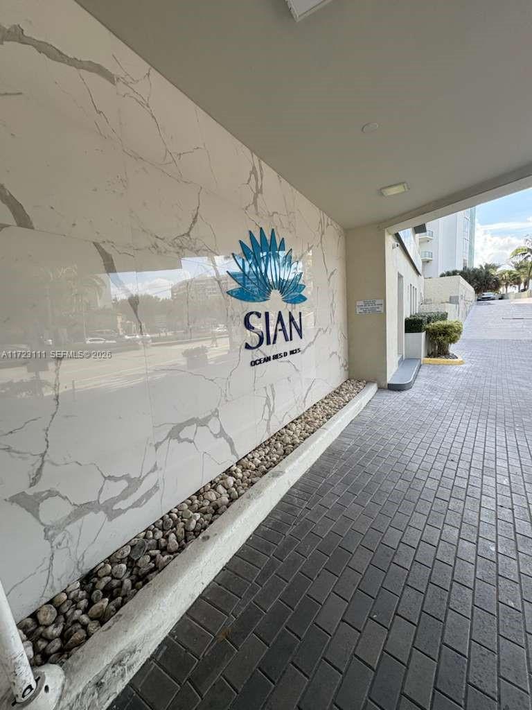 4001 S Ocean Dr # 10D, Hollywood FL 33019 — #A11723111