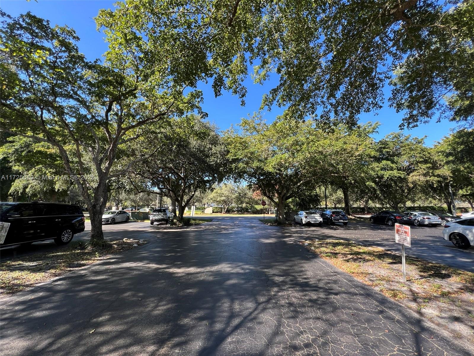 1ad5be0d-4163 3300 W Rolling Hills Cir # 102, Davie FL 33328 — #A11725689