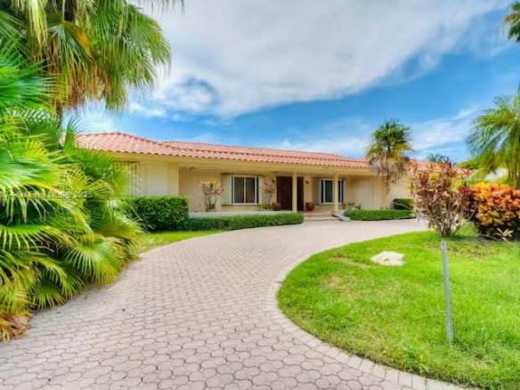 12 Isla Bahia Dr, Fort Lauderdale FL 33316 — #A11725874