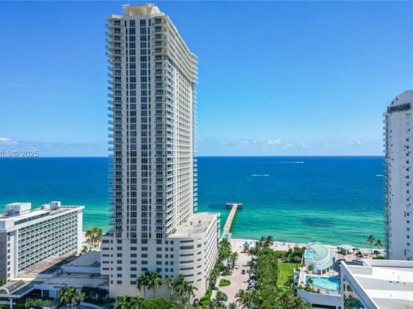 16699 Collins Ave # 2709, Sunny Isles Beach FL 33160 — #A11727169