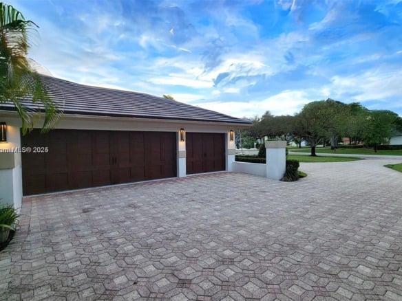 7700 S Woodridge Dr, Parkland FL 33067 — #A11727771