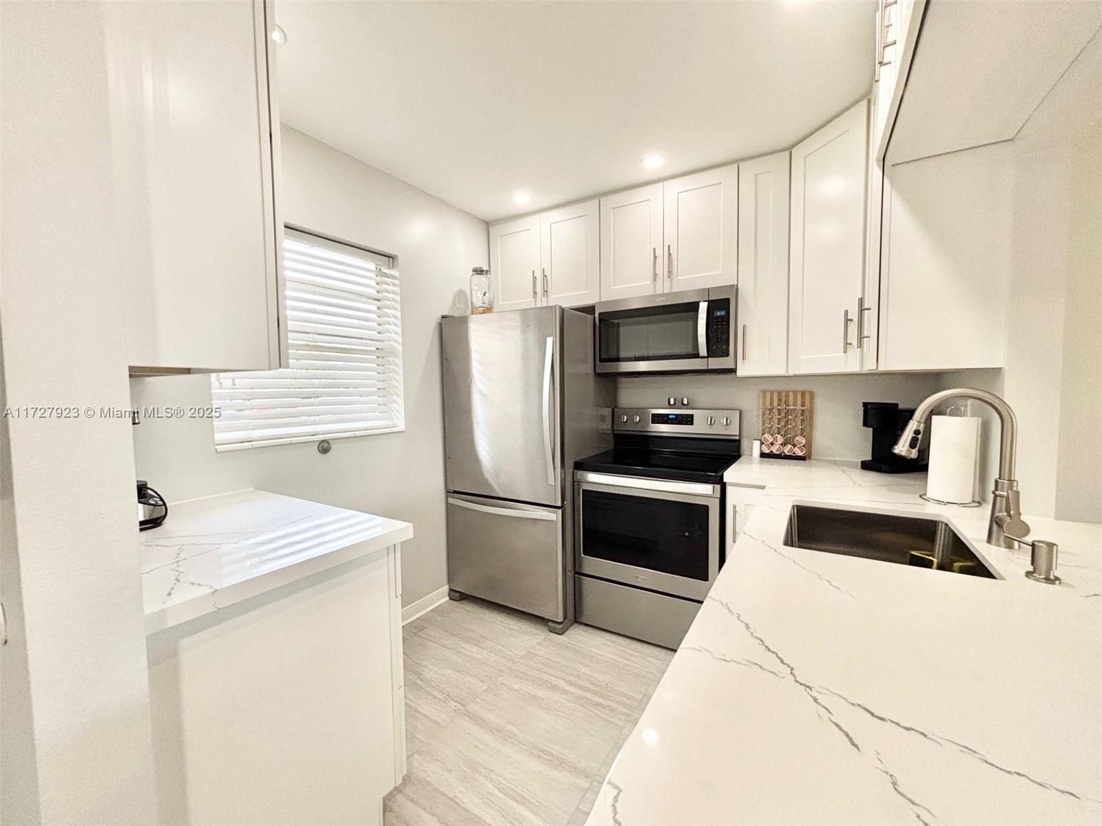 1ad5be0d-4198 3405 NW 48th Ave # 407, Lauderdale Lakes FL 33319 — #A11727923
