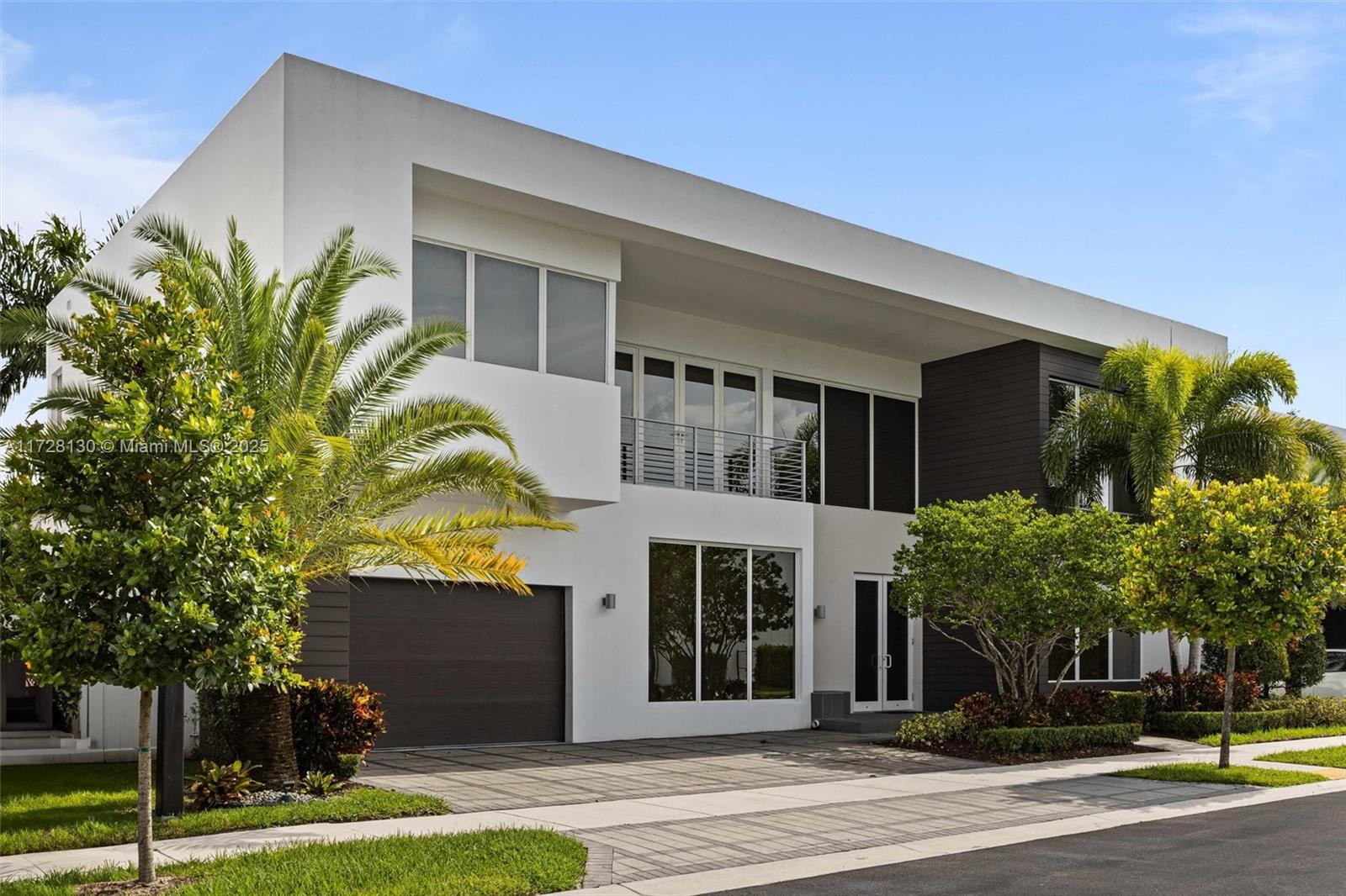 1ad5be0d-4203 10296 NW 74th Ter, Doral FL 33178 — #A11728130