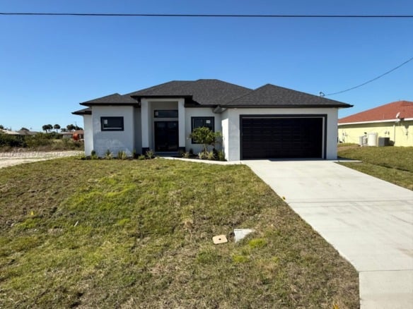 1320 NE 14th AVE, Cape Coral FL 33909 — #A11728323