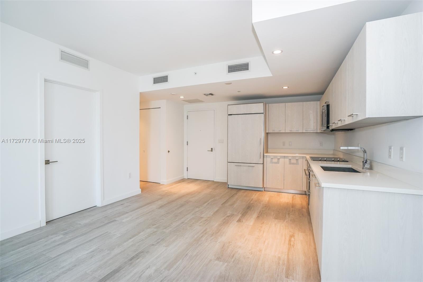 1ad5be0d-4227 Listing #A11729777