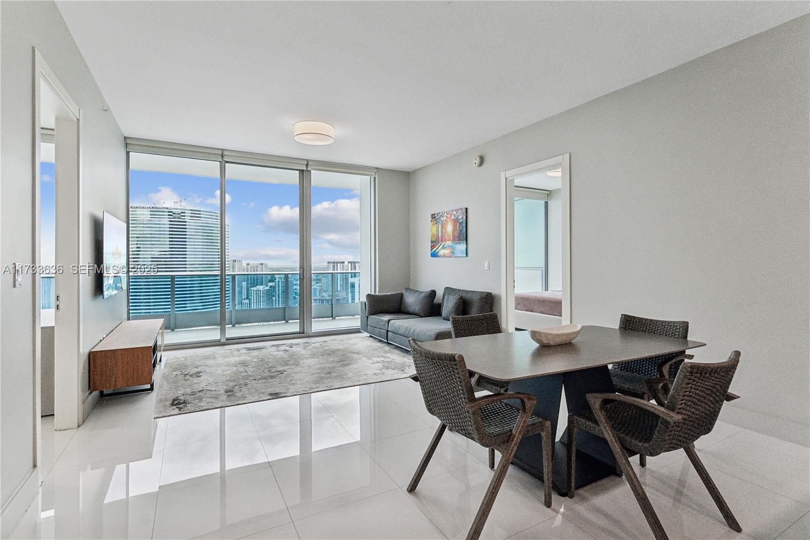 1ad5be0d-4279 200 Biscayne Boulevard Way # 4912, Miami FL 33131 — #A11733636